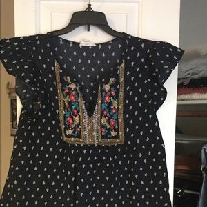 Flutter sleeve navy blue top